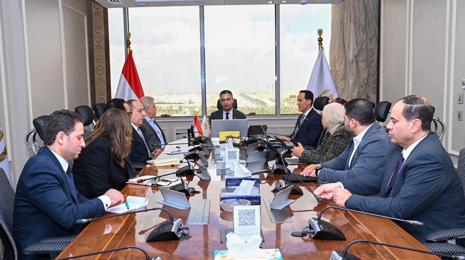 دكتور شريف فاروق وزير التموين والتجارة الداخلية… يعقد اجتماعًا مع مؤسسة حياة كريمة لتعزيز العمل المشترك
