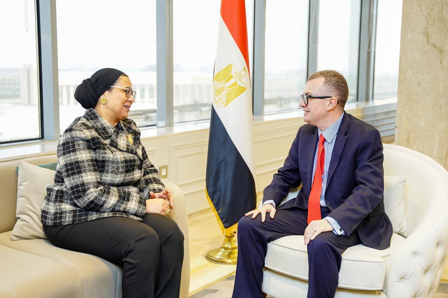 المجلس القومي للمرأة ووزارة التخطيط يطلقان إطارًا لتمكين المرأة في التنمية