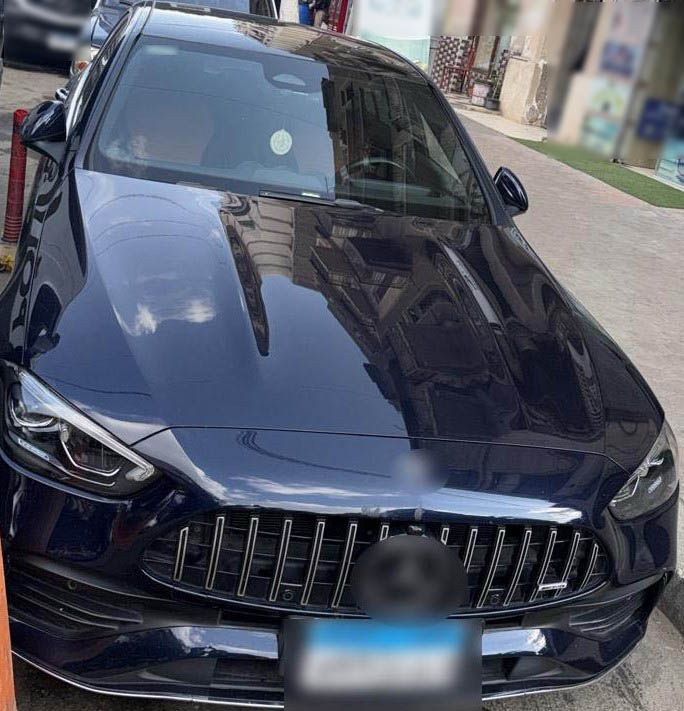 القبض على المتهم في واقعة التعدي بسيارة تحمل شعار مجلس النواب بمصر الجديدة