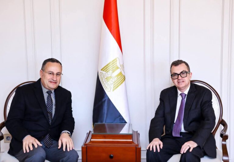 وزيرا التخطيط والتعليم العالي يناقشان الخطة الاستثمارية 2026/2027 وتعزيز تنافسية الجامعات المصرية دوليًا