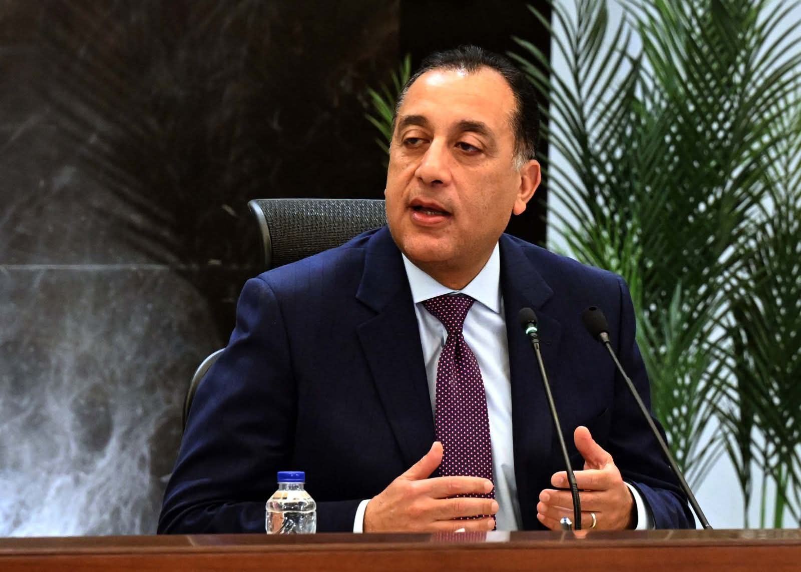 رئيس الوزراء يهنئ الرئيس السيسي بمناسبة عيد الفطر المبارك