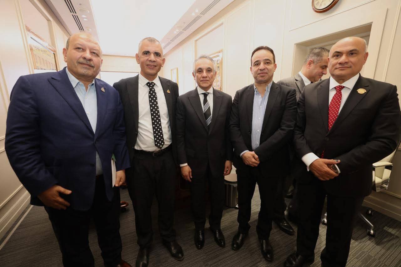 وزير العدل يلتقي أعضاء مجلسي النواب والشيوخ لتعزيز التعاون المؤسسي