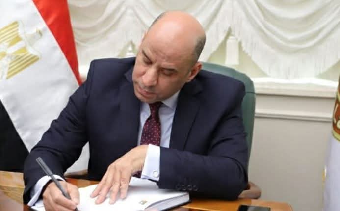 وزير العمل: السبت 25 أبريل إجازة مدفوعة الأجر للقطاع الخاص بمناسبة عيد تحرير سيناء