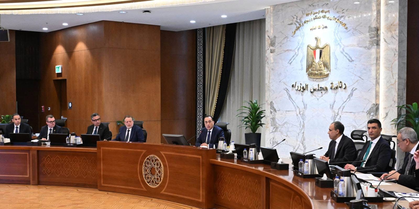 مدبولي يترأس اجتماع المجموعة الاقتصادية