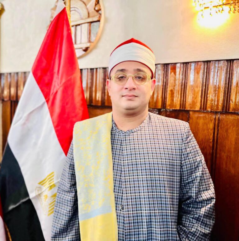 الشيخ محمود الشحات أنور.. سفير التلاوة المصرية إلى العالم