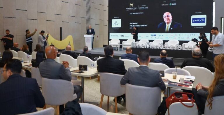 رئيس “تنمية المشروعات” يدعو كبرى الشركات والمسوقين لتشبيك جهودهم مع رواد الأعمال لتعزيز الاستثمار