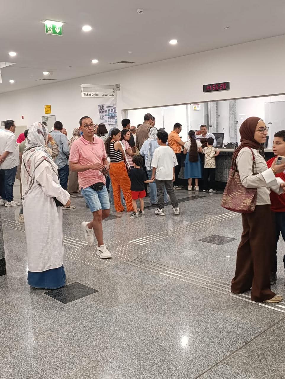 توافد جماهيري مستمر على مونوريل شرق النيل في رابع أيام العيد لزيارة العاصمة الإدارية والاستفادة من خصم الـ 50%