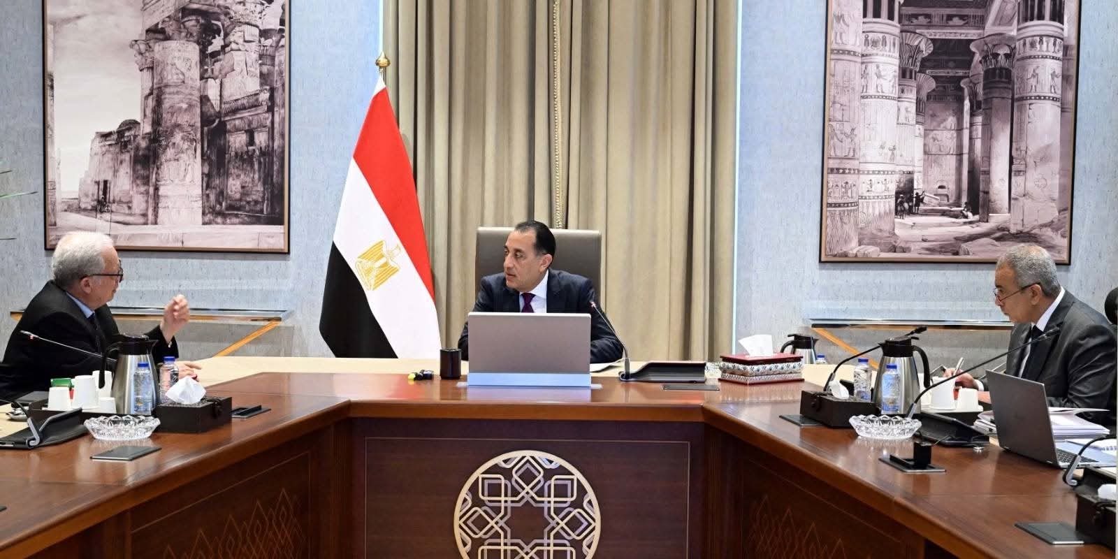 رئيس الوزراء يتابع خطة إعادة هيكلة ٥٩ هيئة اقتصادية ويوجه بوضع جدول زمني لعمليات الدمج والإلغاء