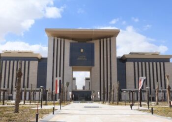 الخارجية تتحرك للإفراج عن بحارة مصريين محتجزين قبالة السواحل الصومالية