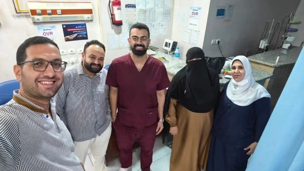 فريق طبي بأشمون ينقذ حياة مسنة بتركيب منظم دائم لضربات القلب