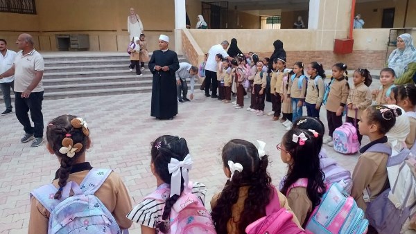 مع بداية الدراسة.. رئيس «المنوفية الأزهرية» يتابع انتظام العملية التعليمية بالمعاهد
