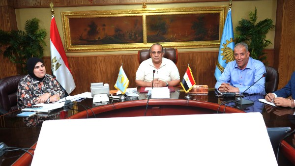 استعدادًا للعام الدراسي.. محافظ الغربية يتابع التجهيزات النهائية لضمان راحة الطلاب