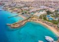 مطار الغردقة يستقبل 122 رحلة دولية اليوم.. تدفق سياحي من أوروبا