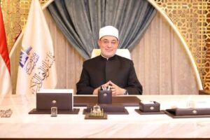 تعيين وزير مالية أسبق مستشاراً مالياً للمفتي