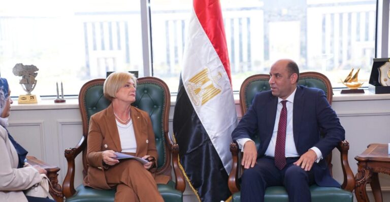 وزير العمل يعلن فتح مسارات جديدة للكوادر المصرية للعمل في إيطاليا.. تسريع مذكرة تفاهم لتنظيم التشغيل والتدريب