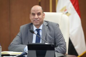 فرص عمل جديدة في الداخل والخارج.. اعتماد معايير تدريب «مساعدي الخدمات الصحية»