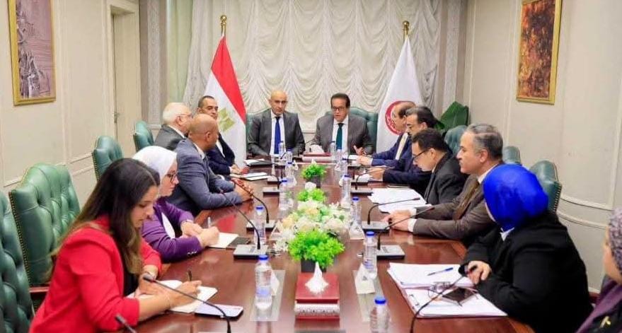 وزيرا الصحة والتربية والتعليم يبحثان تطوير منظومة مدارس التمريض