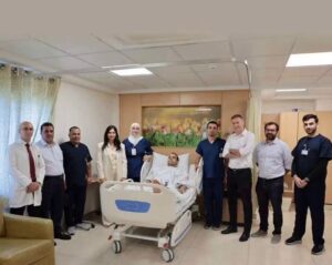 مصري في الأردن يفقد ساقه أسفل مياه العقبة.. تفاصيل حادث مروع وعملية استغرقت 6 ساعات لإعادة ساقه